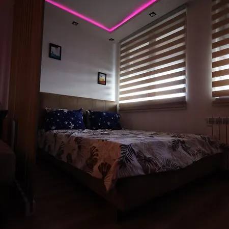 Lux Kop Zoned Apartment